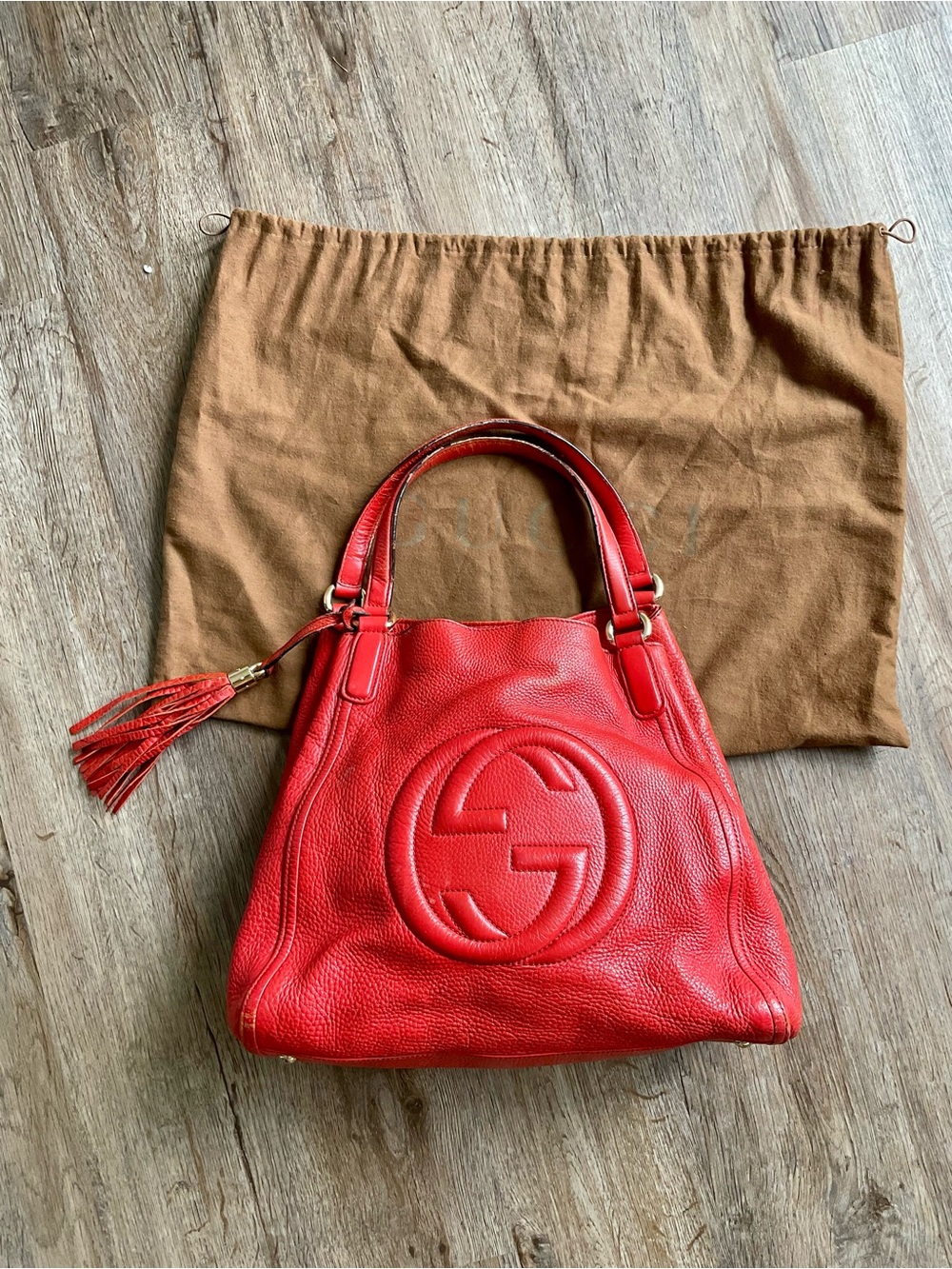Gucci Red Soho Pebbled Leather Tassel Shoulder Bag